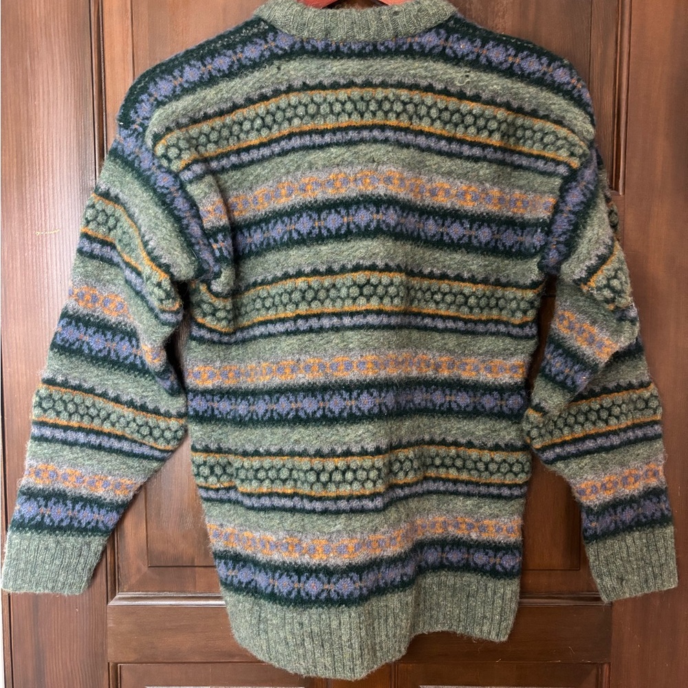 Made in Britain Wool Sweater - Picture 3 of 6